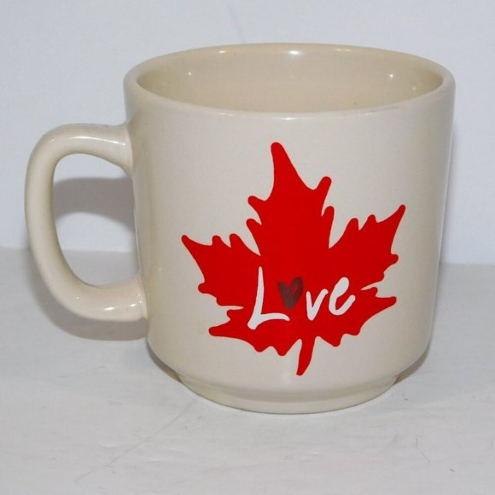 Love Canada Coffee Tea Mug National Pride Red Maple Leaf Ellen Degeneres